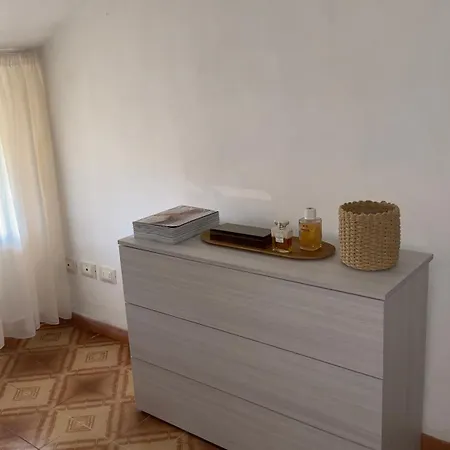 Entire Three Bedrooms Townhouse With Terrace In Heart Of Tuscany Apartment *