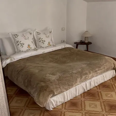 Entire Three Bedrooms Townhouse With Terrace In Heart Of Tuscany Apartment *