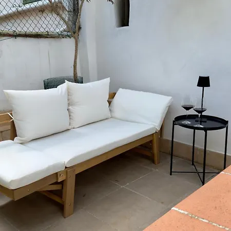 Entire Three Bedrooms Townhouse With Terrace In Heart Of Tuscany Apartment