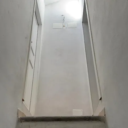Apartment Entire Three Bedrooms Townhouse With Terrace In Heart Of Tuscany Montopoli in Val d'Arno